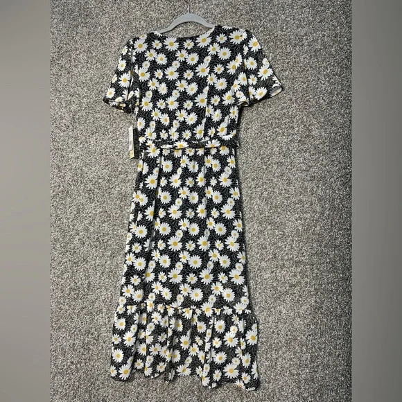 NWT Rewind Juniors’ Faux-Wrap High-Low Dress Size Small - Picture 4 of 6